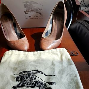 Burberry Bridle Leather Stawell 100 Pump